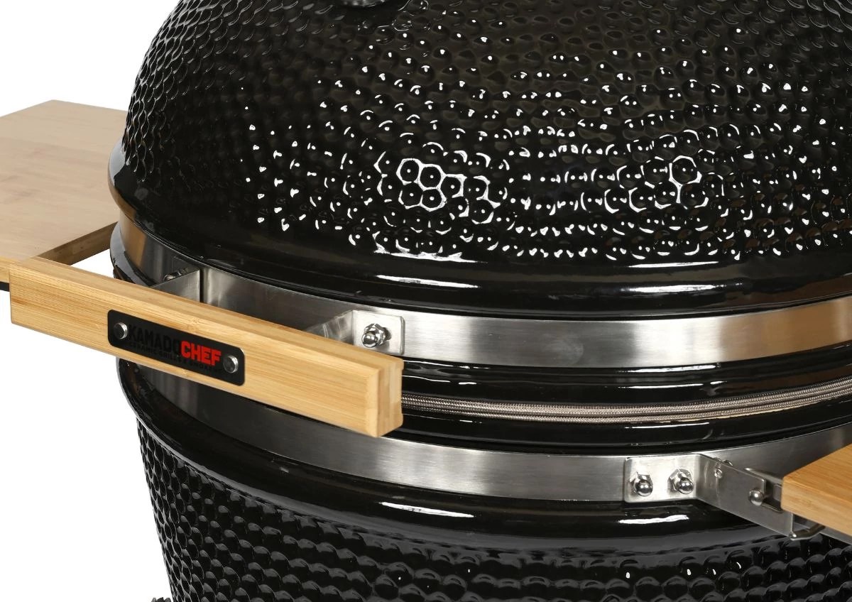 Kamado Chef 22 Black craftsmanship detail